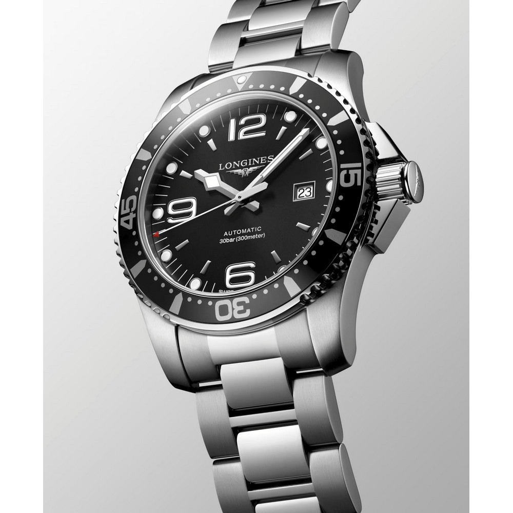 Đồng Hồ Longines Hydroconquest Nam 44mm Đen Xám